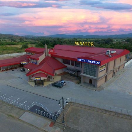 Casino Motel Senator Gevgelija Bagian luar foto
