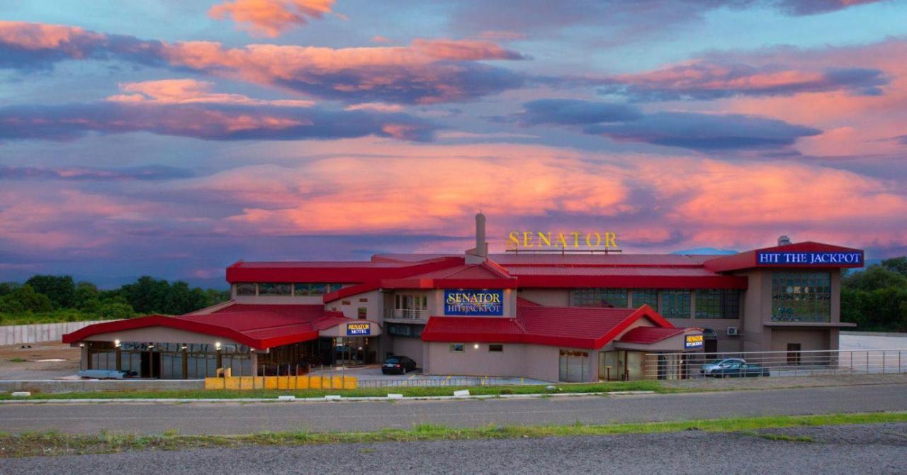 Casino Motel Senator Gevgelija Bagian luar foto